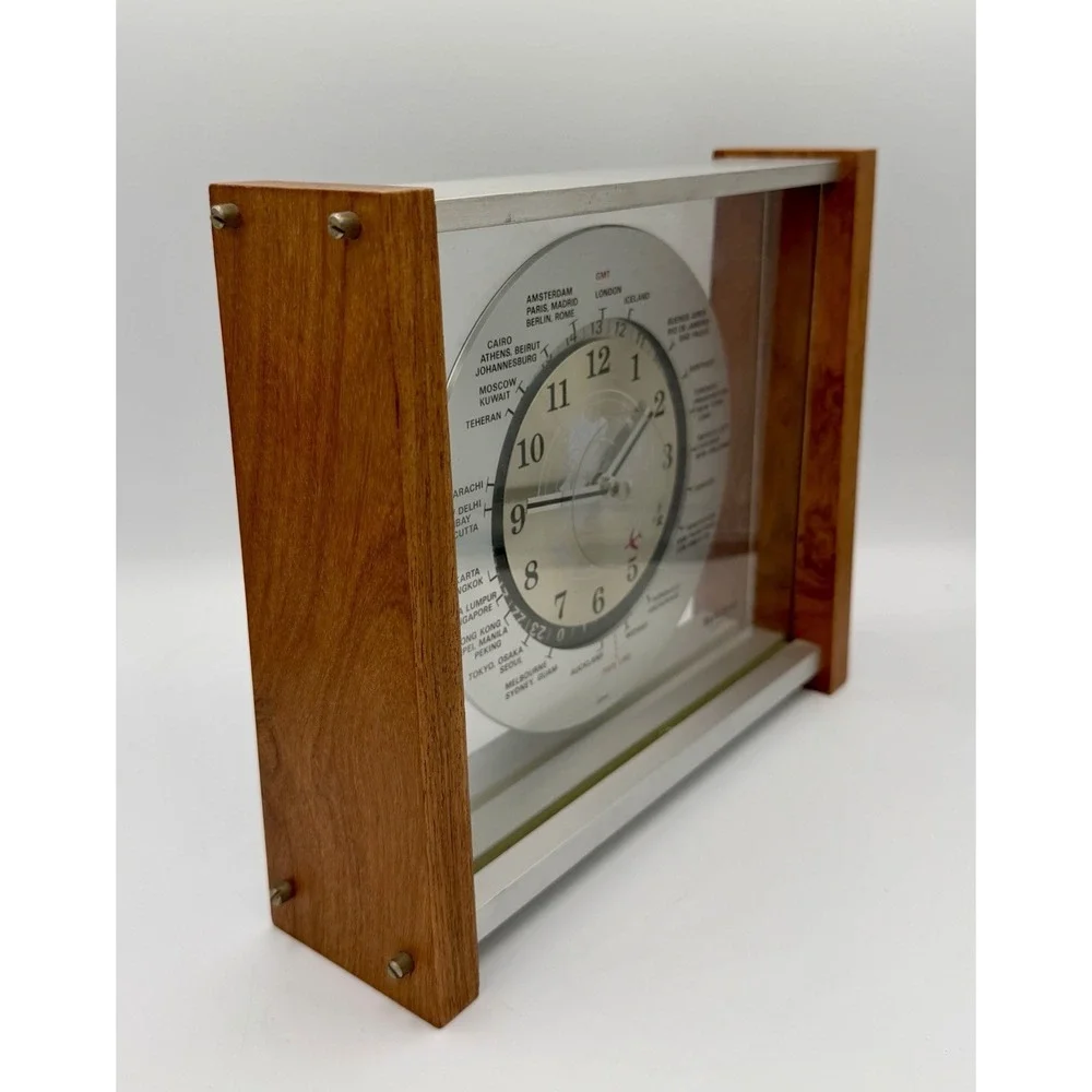 VERICHRON QUARTZ GMT WORLD MANTEL DESK CLOCK RED AIRPLANE JAPAN Vintage Tested